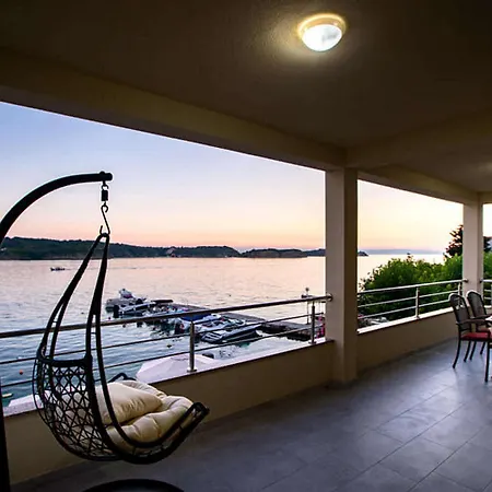 Apartment Ivana *