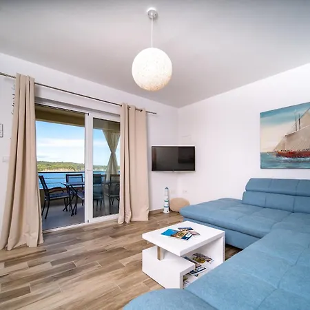 Apartment Ivana Supetarska Draga